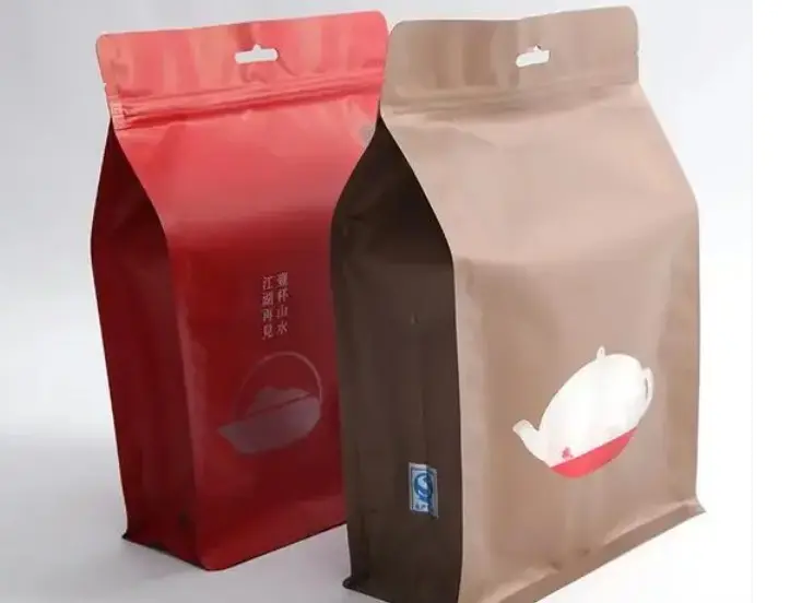 What should be noted when customizing food packaging bags?