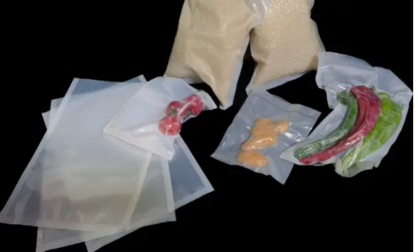 The difference between ordinary vacuum packaging bags and vacuum packaging bags that meet the requirements