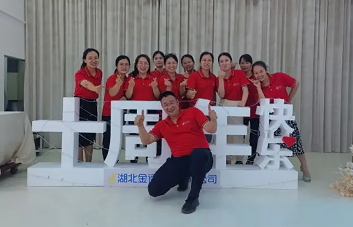 1cb74b32-3e9f-42ec-8fcd-0dab22381153fy7