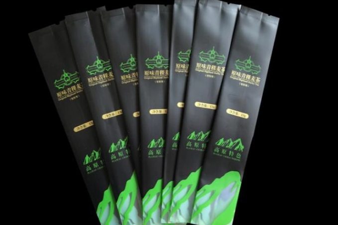 Customization process of food plastic packaging bags