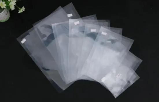 What are the materials of vacuum packaging bags, and what are the differences in the application of different materials?