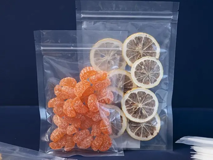 What are the characteristics of the material of transparent food packaging bags?