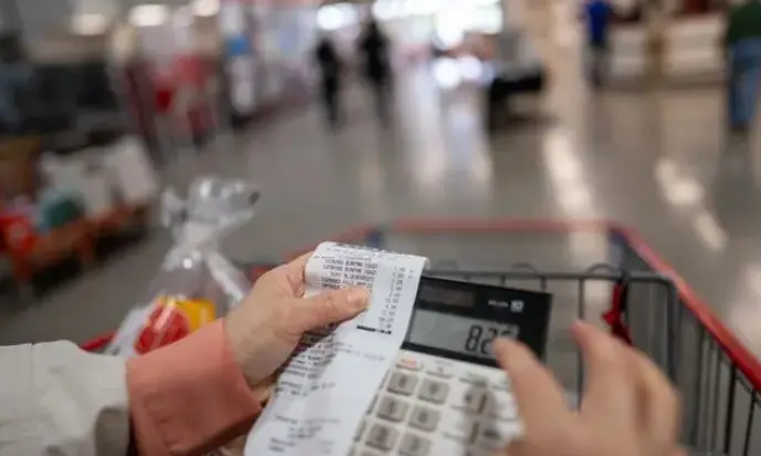 How is "one item, one code" traceability achieved?